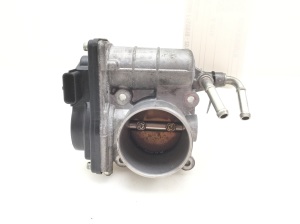  Accelerator valve 