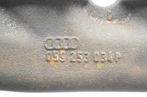  Exhaust manifold 