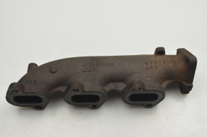  Exhaust manifold 