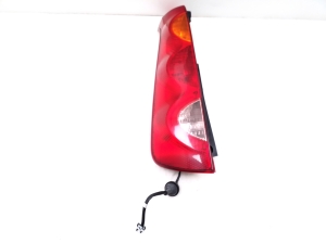  Rear corner lamp 