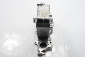  Intake manifold 