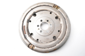  Clutch flywheel 