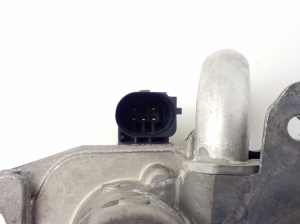  EGR valve 