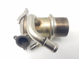  EGR valve cooler 