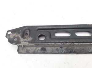  Cooling radiator bracket 