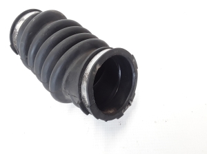  Air intake hose 