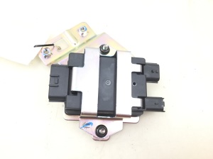  Fuel pump control module 