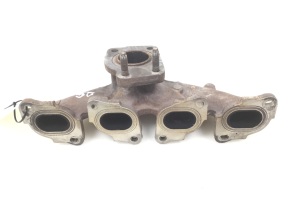  Exhaust manifold 