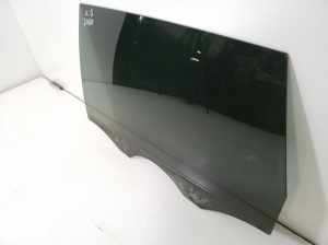  Glass rear side door 