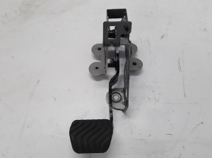  Brake pedal 