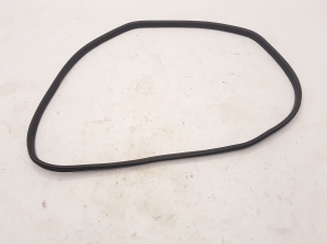  Rear side door sealing rubber 