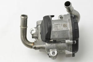  EGR valve 