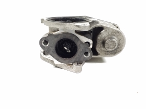  EGR valve 