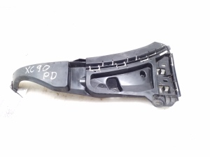  Front bumper bracket 