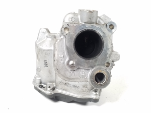  EGR valve 