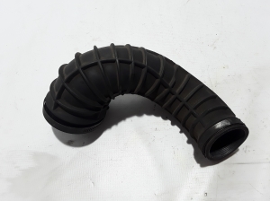  Intercooler hose 