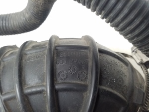  Air intake hose 