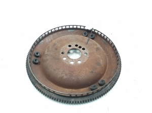  Clutch flywheel 