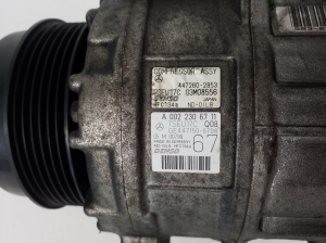  Air conditioner compressor 