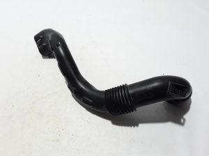  Air intake hose 