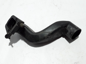  Air intake hose 