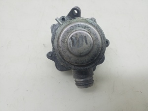  EGR valve 