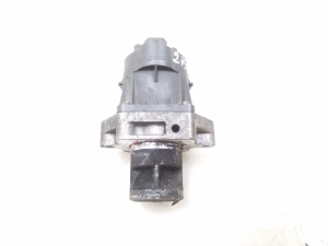  EGR valve 