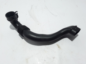  Air intake hose 