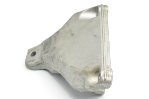  Engine holder 