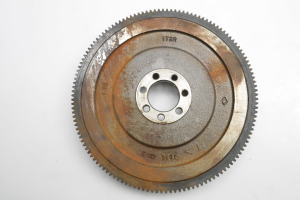  Clutch flywheel 