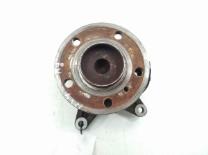  Rear hub 