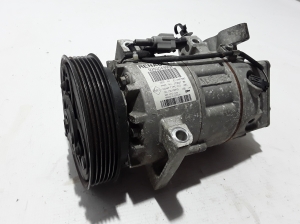  Air conditioner compressor 