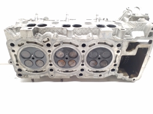  Engine head 