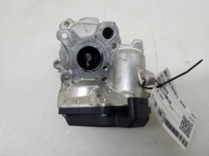  EGR valve 