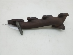  Exhaust manifold 