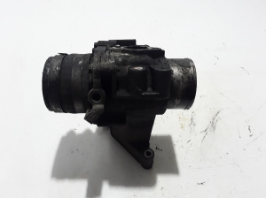  EGR valve 