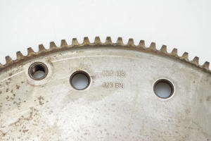  Clutch flywheel 