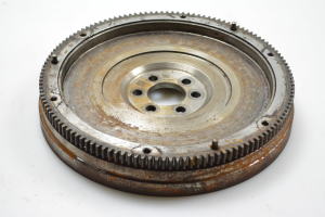  Clutch flywheel 