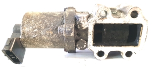  EGR valve 