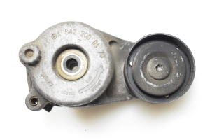  Strap tensioner 