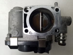  Accelerator valve 