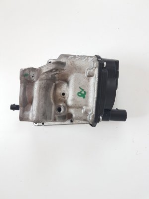  EGR valve 