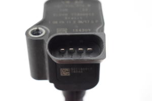  Ignition coil 