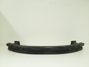  Rear bumper beam 