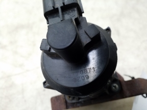  EGR valve 