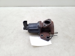  EGR valve 