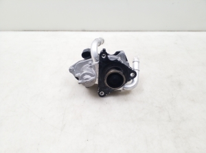  EGR valve 