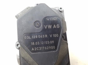  Accelerator valve 