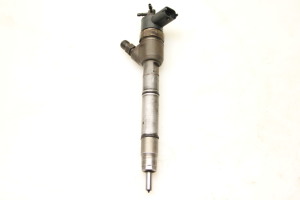  Fuel injector 