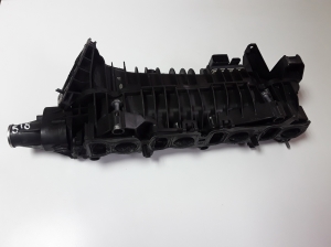  Intake manifold 